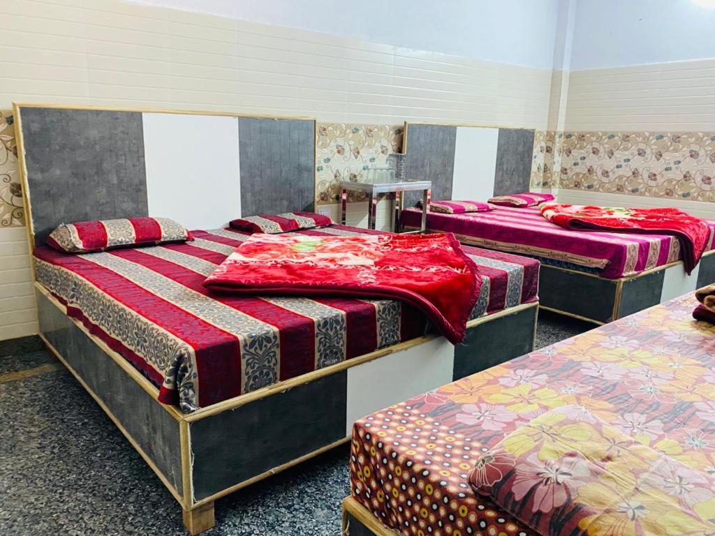Hari Ganga Near By Bus And Railway Station Hotel Haridwār Екстериор снимка